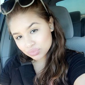 Meet your Posher, Danii